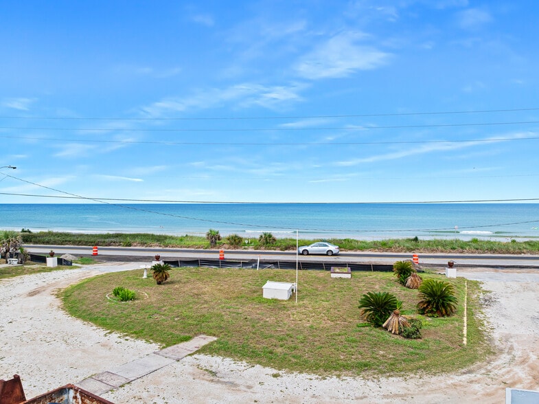 More Photos Of 2040 Ocean Shore Blvd, Ormond Beach Apartments For Sale