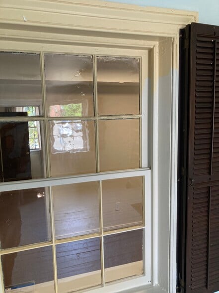 More Photos Of 113 N Foushee St, Richmond Office For Sale