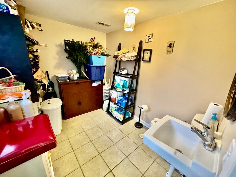 More Photos Of 4990 Broadway, Depew Storefront For Lease