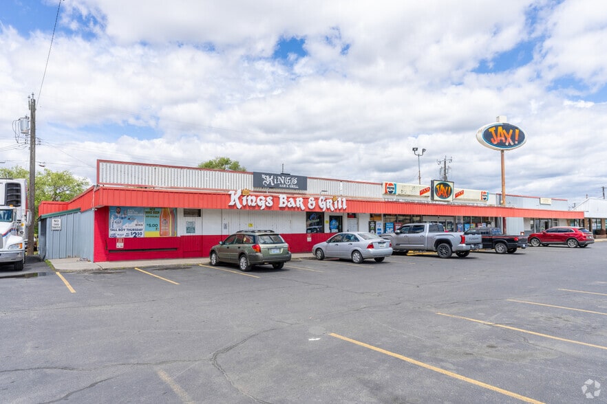 More Photos Of 3025 Mission ave, Spokane General Retail For Sale
