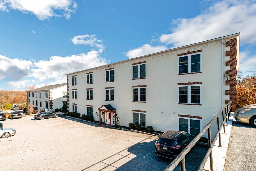 More Photos Of 11 Davis Rd, Phoenixville Apartments For Lease