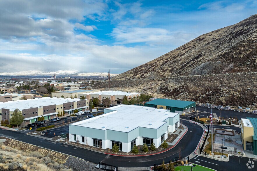 Primary Photo Of 3770 Barron Way, Reno Warehouse For Lease