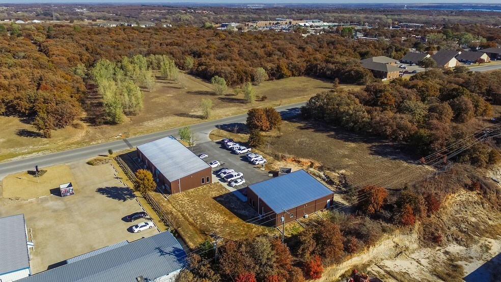More Photos Of 416 Commerce St, Azle Storefront Retail Office For Sale