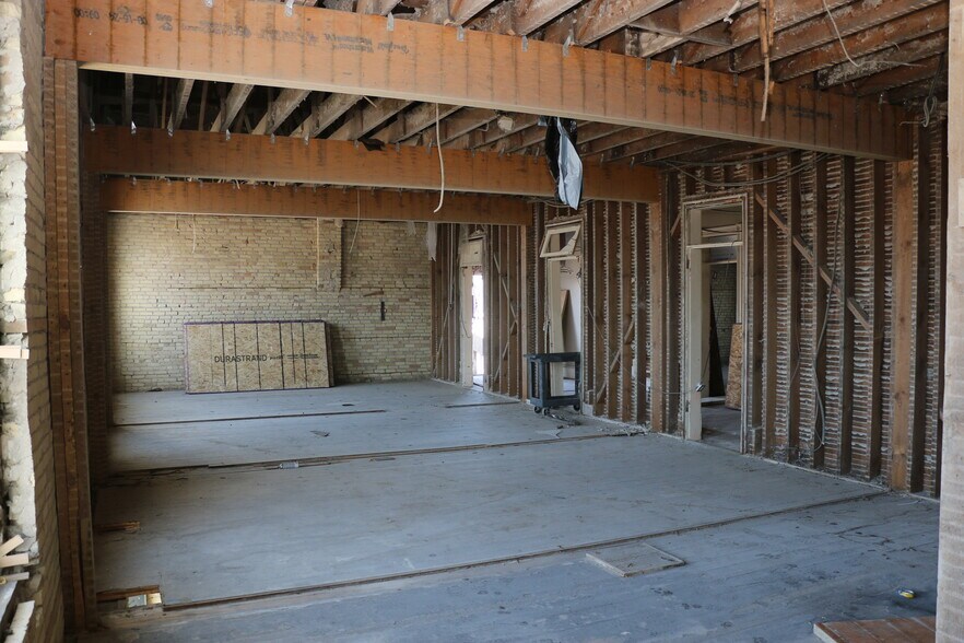 More Photos Of 610 Front St, Casselton Office For Lease