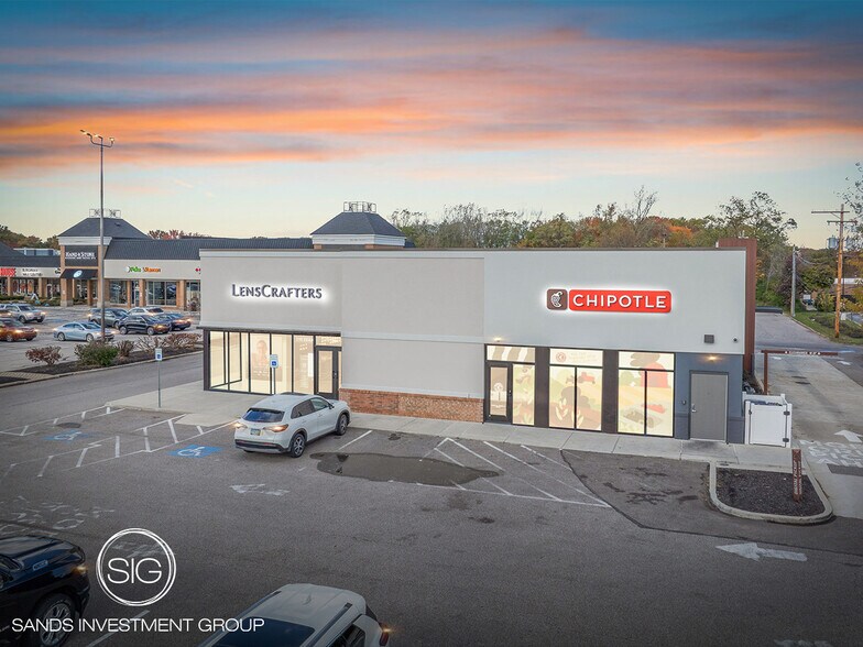 Primary Photo Of 17090 Royalton Rd, Strongsville Restaurant For Sale