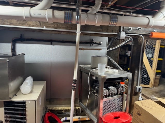 More Photos Of 701 S Broadway, Saint Louis Restaurant For Sale