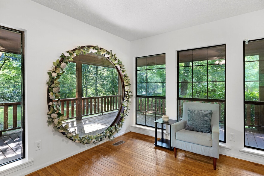 More Photos Of 10360 AL-227, Albertville Specialty For Sale