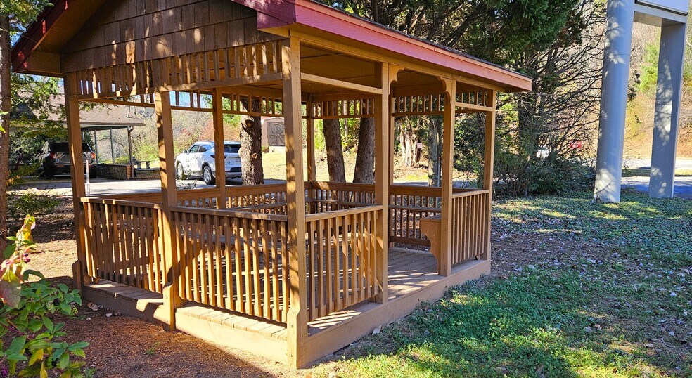 More Photos Of 5256 US 74 E, Sylva Storefront Retail Office For Sale