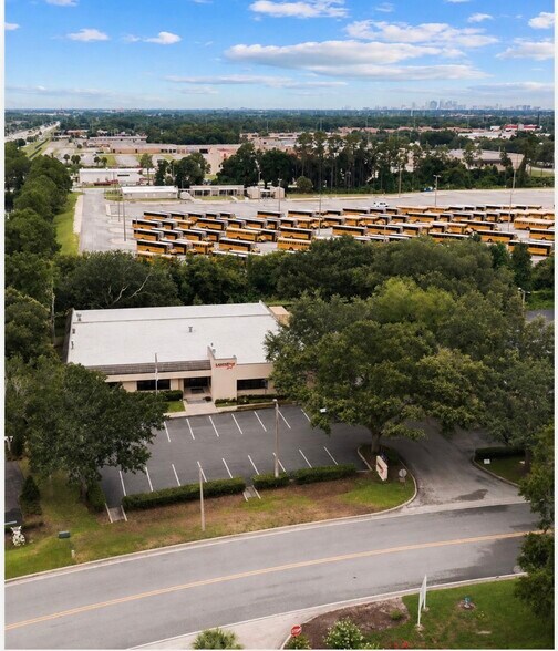 More Photos Of 2453 Orlando Central Pky, Orlando Office For Sale