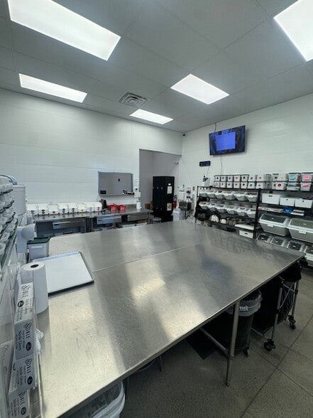 More Photos Of 1453 Summer Village Rd, Saratoga Springs Storefront Retail Office For Lease