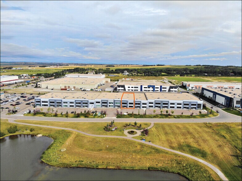 More Photos Of 18 Highland Park Way NE, Airdrie Distribution For Sale