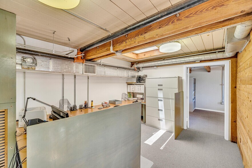 More Photos Of 3045 N Federal Hwy, Fort Lauderdale Loft Creative Space For Sale