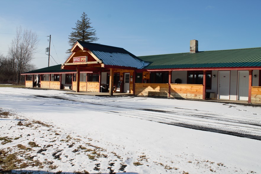 Primary Photo Of 11899 State Route 4, Whitehall Hotel For Sale