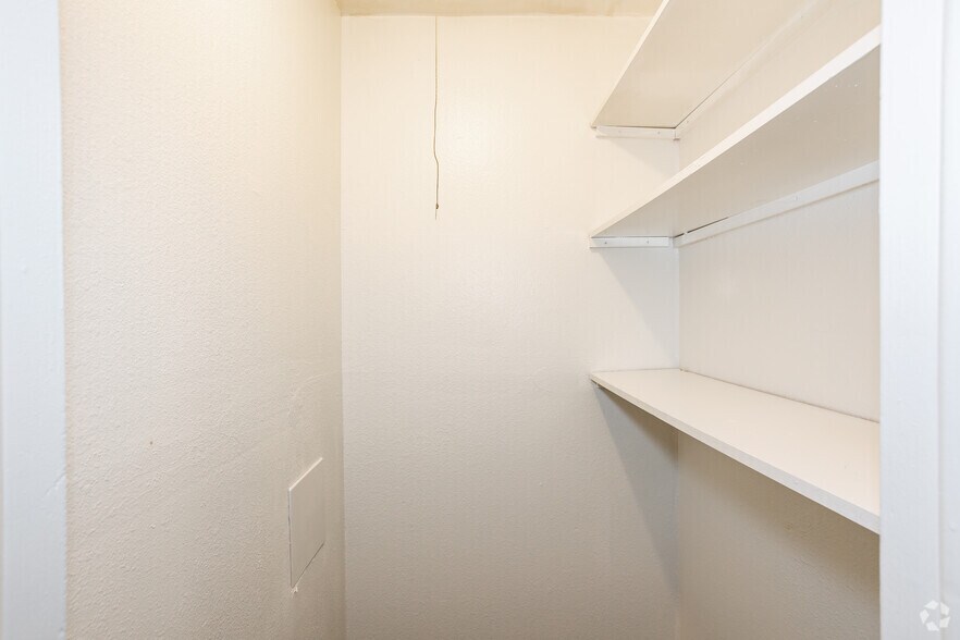 More Photos Of 1852 S Wadsworth Blvd, Lakewood Apartments For Sale