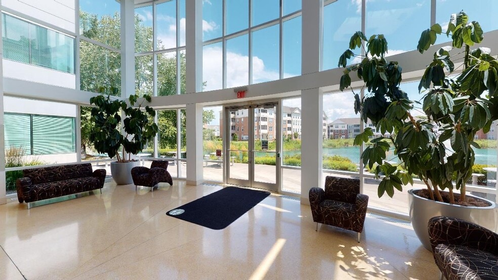 More Photos Of 630 W Carmel Dr, Carmel Office For Lease