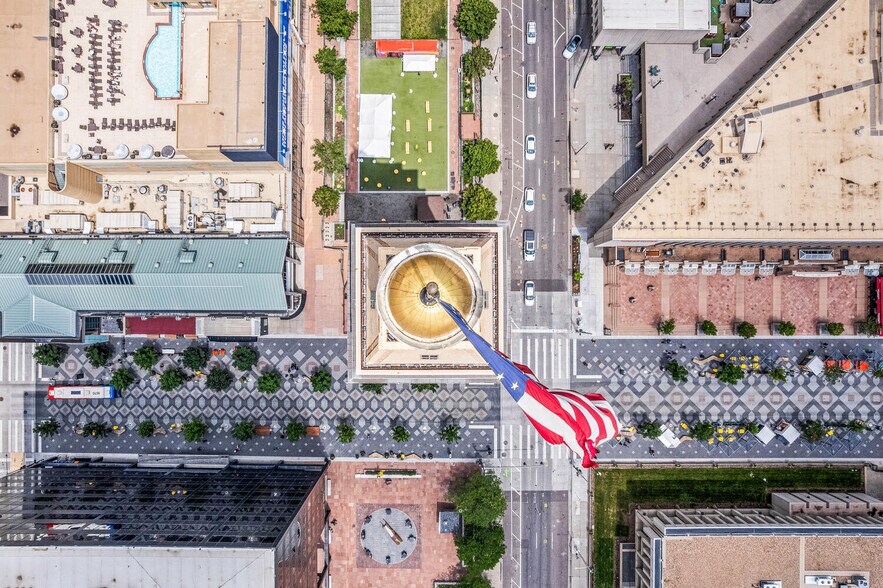 More Photos Of 1601 Arapahoe St, Denver Office For Sale