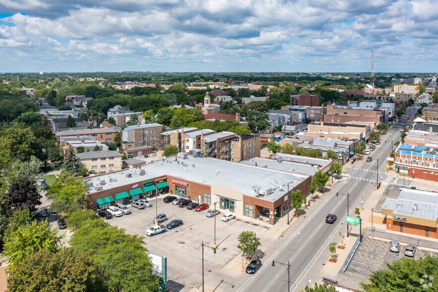 More Photos Of 4708-4720 N Milwaukee Ave, Chicago Unknown For Lease