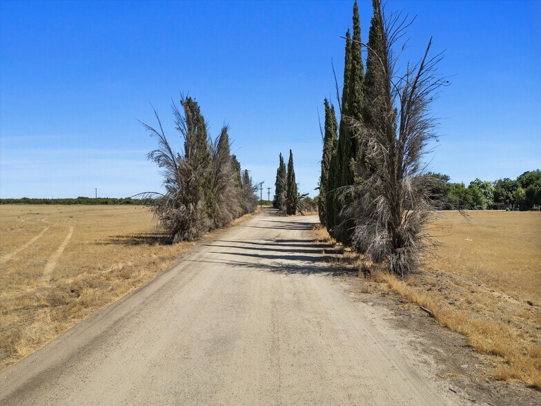 More Photos Of 1320 E Lerdo Hwy, Shafter Land For Sale