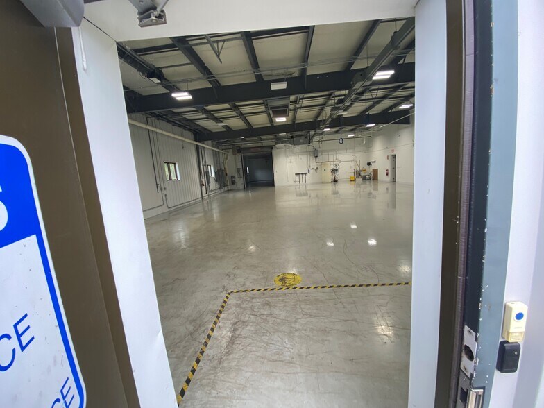 More Photos Of 5835 Shugart Ln, Traverse City Manufacturing For Lease