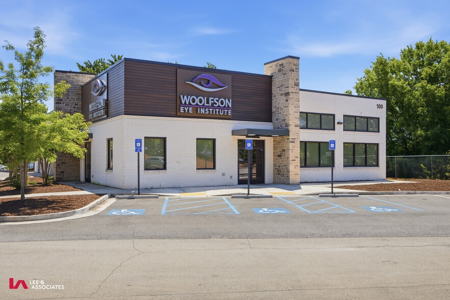 More Photos Of 100 River Pointe Pky, Canton Medical For Lease