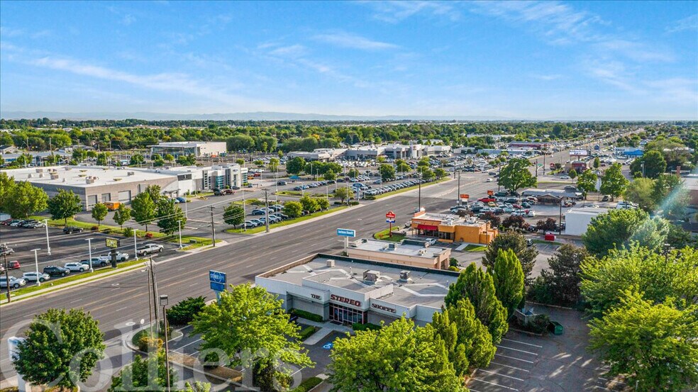 More Photos Of 8778 W Fairview Ave, Boise Freestanding For Sale