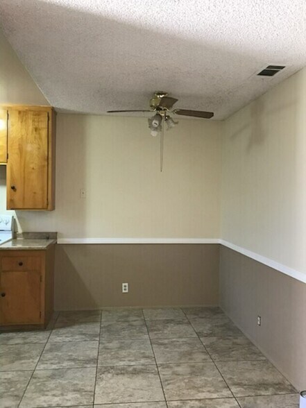 More Photos Of 491 S Simpson Ave, Hemet Multifamily For Sale