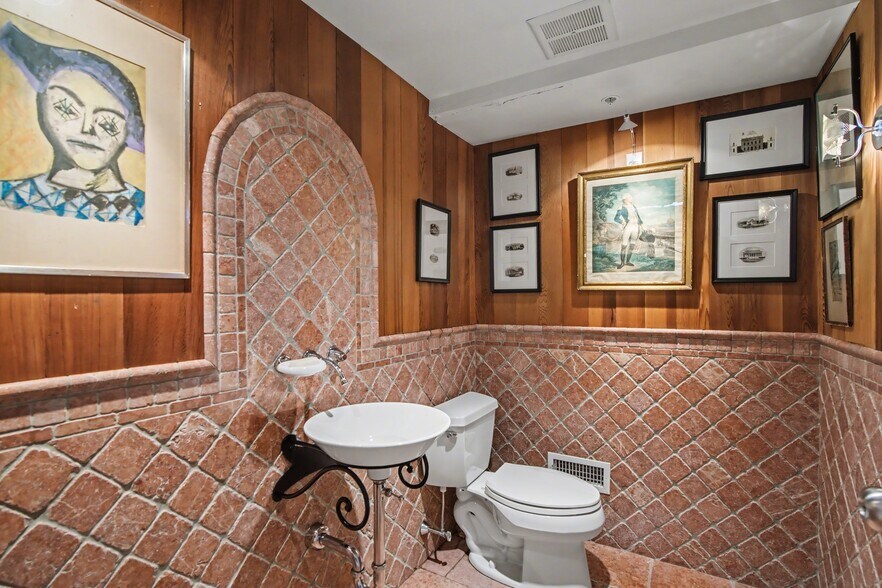 More Photos Of 145 Water St, Stonington Storefront Retail Office For Sale