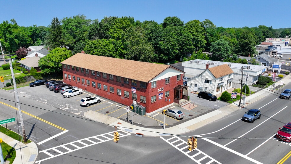 More Photos Of 145 Commack Rd, Commack Medical For Lease