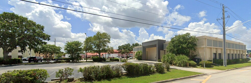 More Photos Of 100 Delannoy Ave, Cocoa Bank For Sale