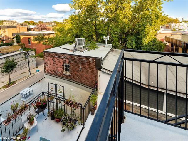 More Photos Of 712 718 Rue Gilford, Montréal Storefront Retail Residential For Sale