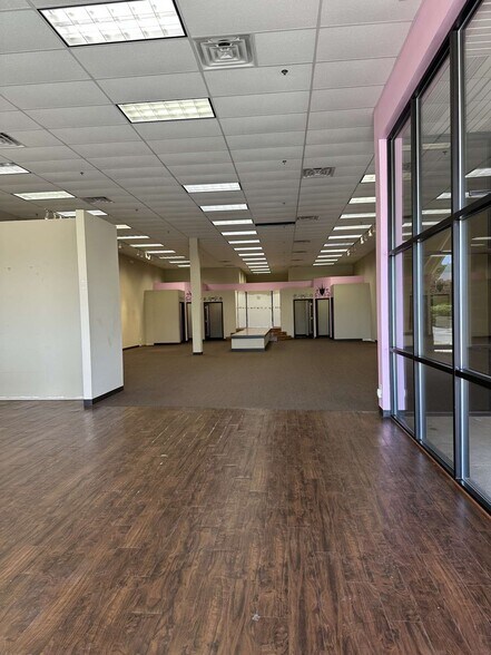More Photos Of 655 County Road 17, Elkhart Unknown For Lease