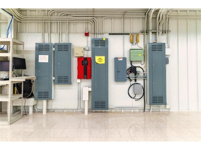 More Photos Of 1001 Naylor Dr SE, Bemidji Warehouse For Sale