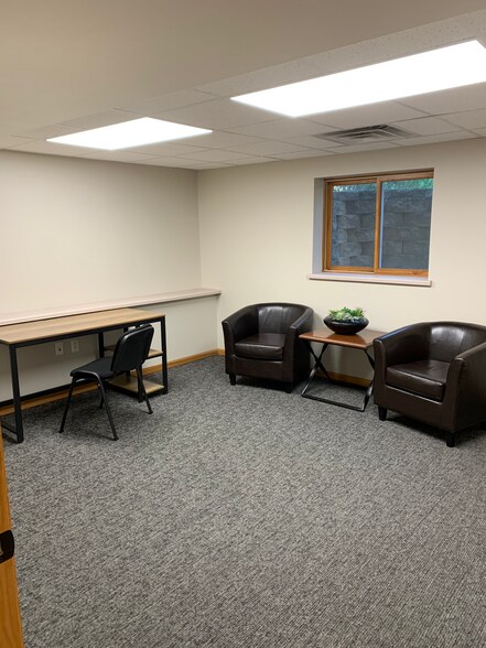 More Photos Of 2560 E Main St, Reedsburg Flex For Lease