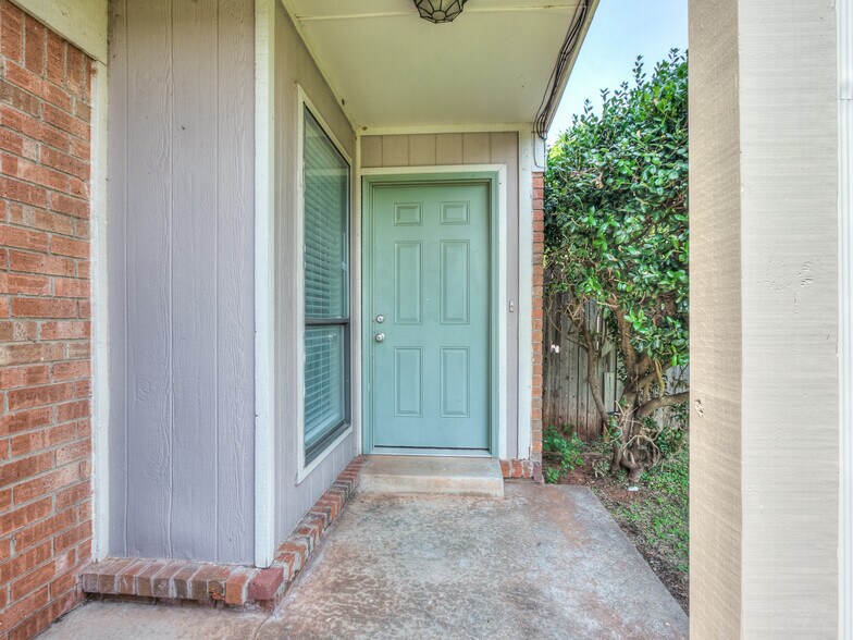 More Photos Of , Oklahoma City Specialty For Sale