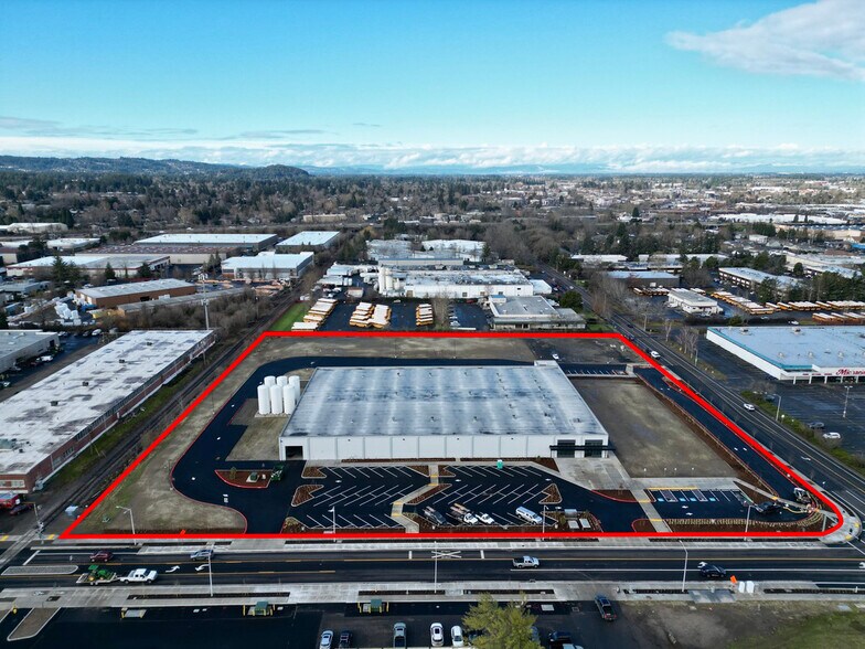 More Photos Of 5051 SW Western Ave, Beaverton Warehouse For Sale