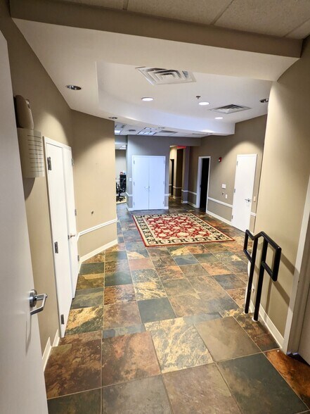 More Photos Of 286-290 Lodi St, Hackensack Warehouse For Sale