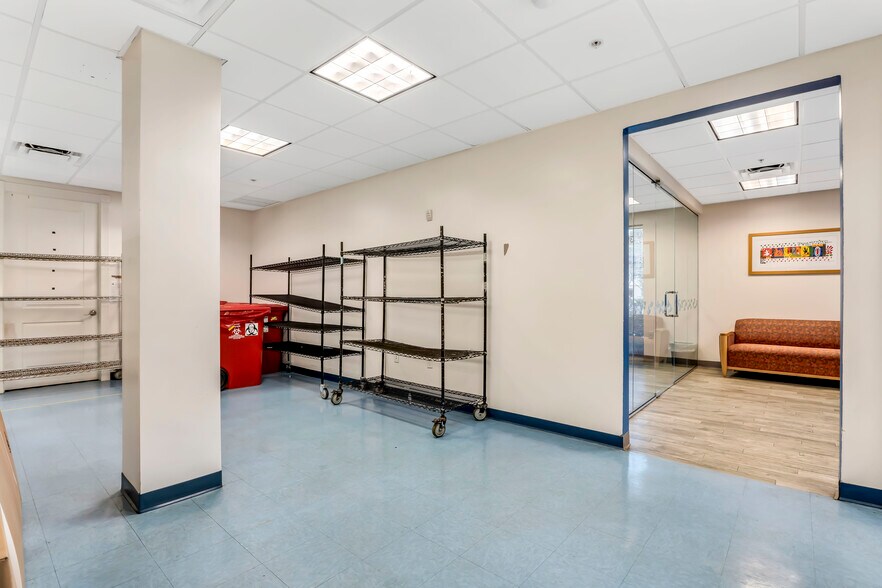 More Photos Of 3900-3908 NW 126th Ave, Coral Springs Warehouse For Sale