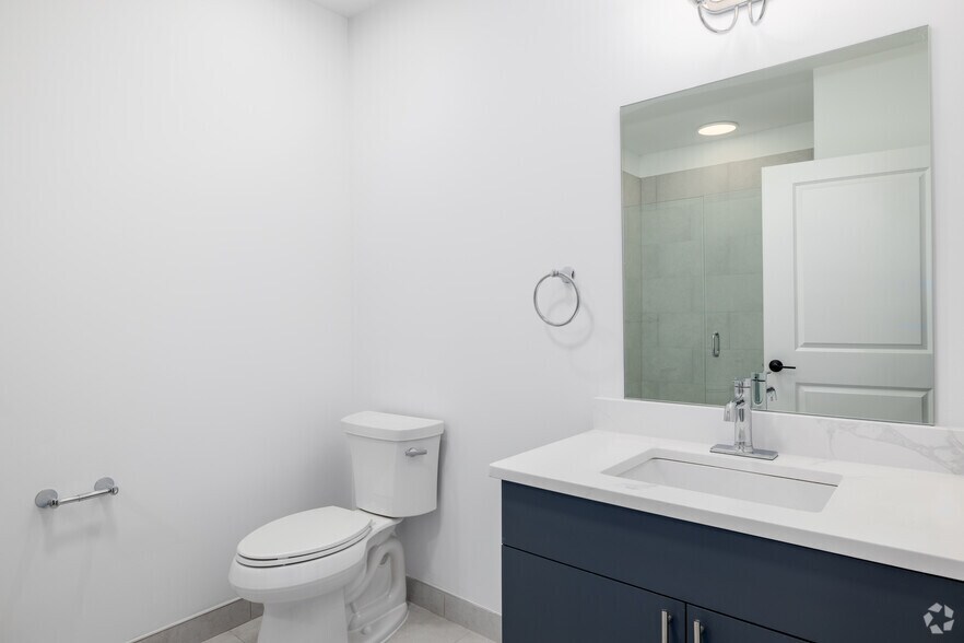 More Photos Of 300 E Main St, Bound Brook Apartments For Lease