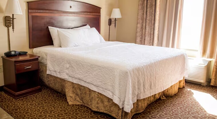 More Photos Of 3090 Village Park Dr, Plover Hotel For Sale