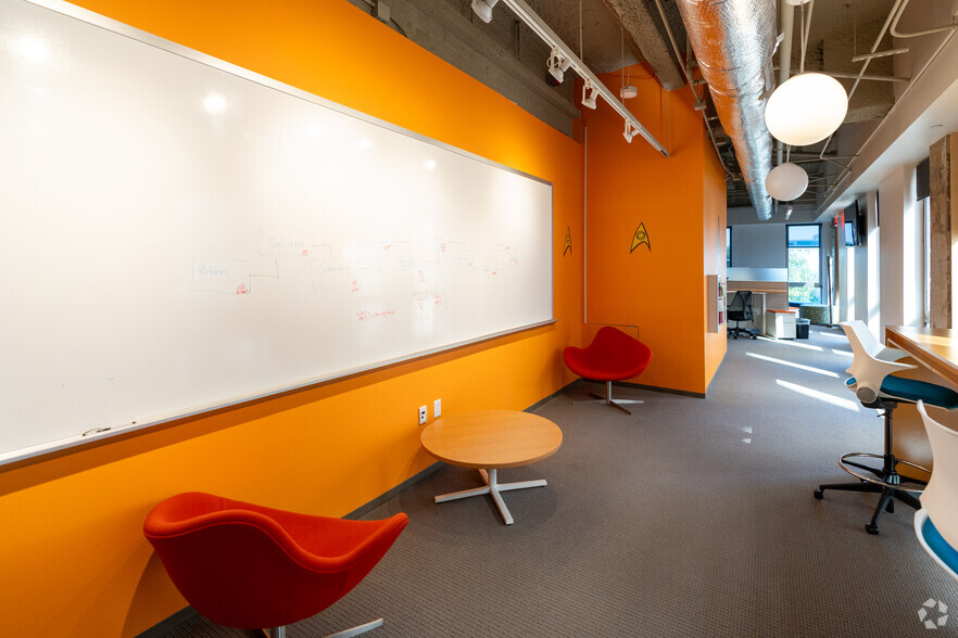 More Photos Of 227 Fayetteville St, Raleigh Office Residential For Lease