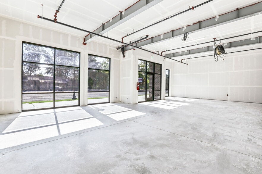 More Photos Of 22025 NE Halsey St, Fairview Apartments For Lease