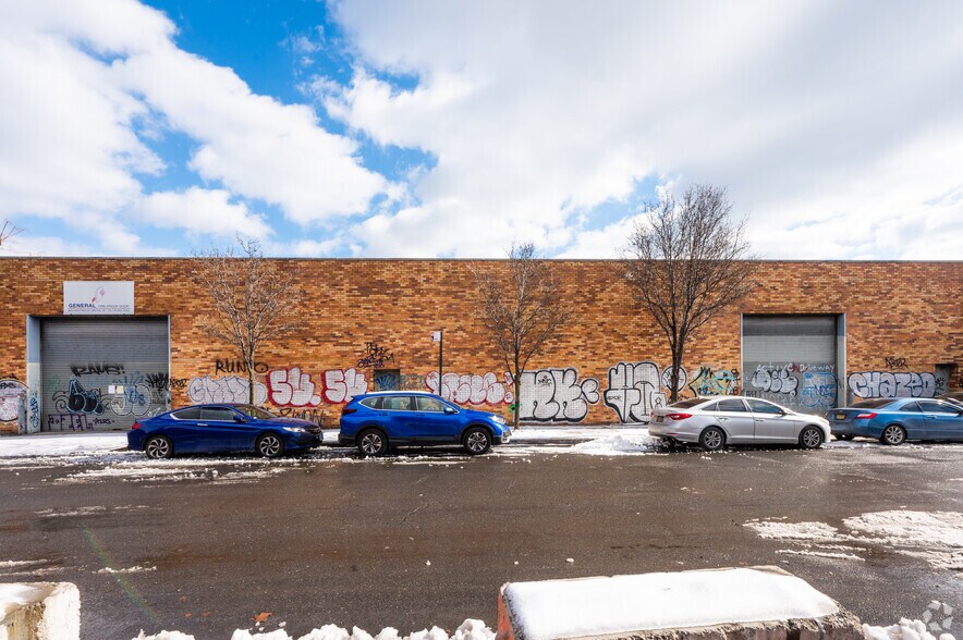 More Photos Of 913 Edgewater Rd, Bronx Industrial For Lease