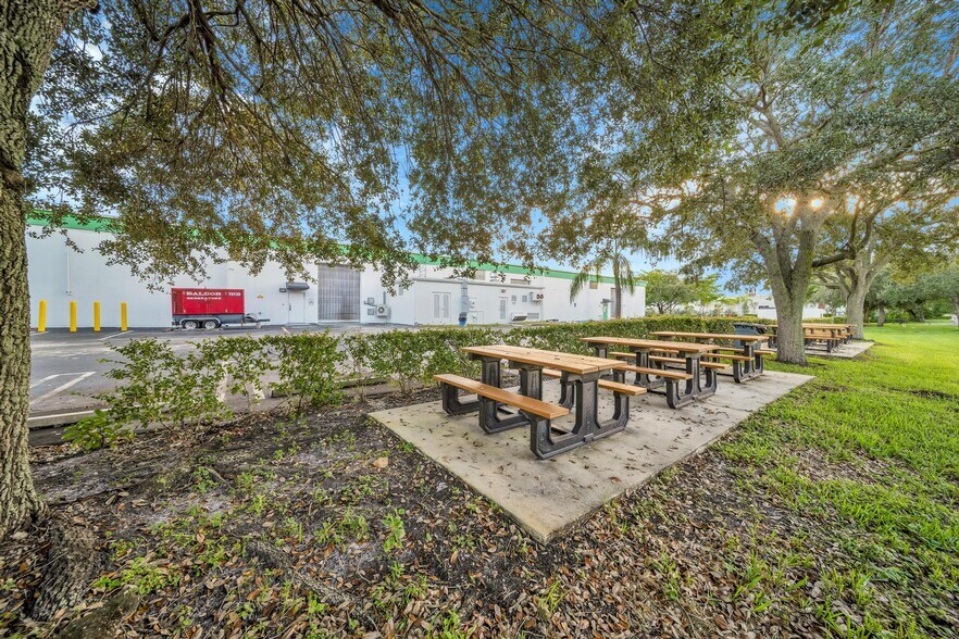 More Photos Of 12095 NW 39th St, Coral Springs Warehouse For Sale
