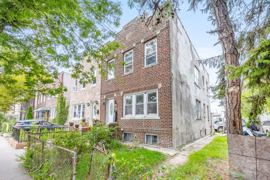 Primary Photo Of 17753 105th Ave, Jamaica Apartments For Sale