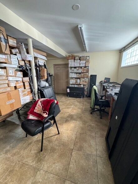 More Photos Of 2856-2854 W 63rd St, Chicago Storefront For Lease