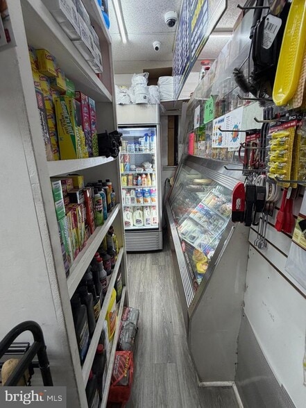 More Photos Of 1431 S 58th St, Philadelphia Storefront Retail Residential For Sale