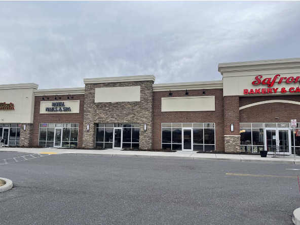 Primary Photo Of 239 Eastern Blvd, Hagerstown General Retail For Lease