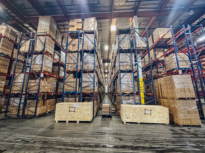 More Photos Of 2301-2329 E Pacifica Pl, Rancho Dominguez Unknown For Lease