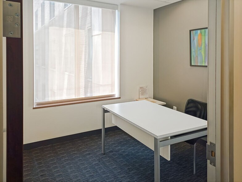 More Photos Of 1050 Connecticut Ave NW, Washington Coworking Space