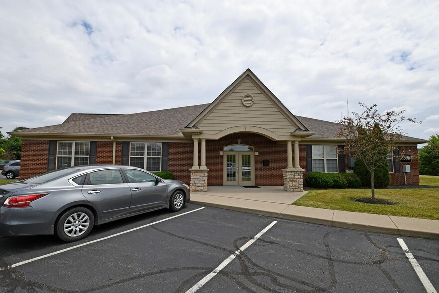 Primary Photo Of 6396 Thornberry Ct, Mason Medical For Sale